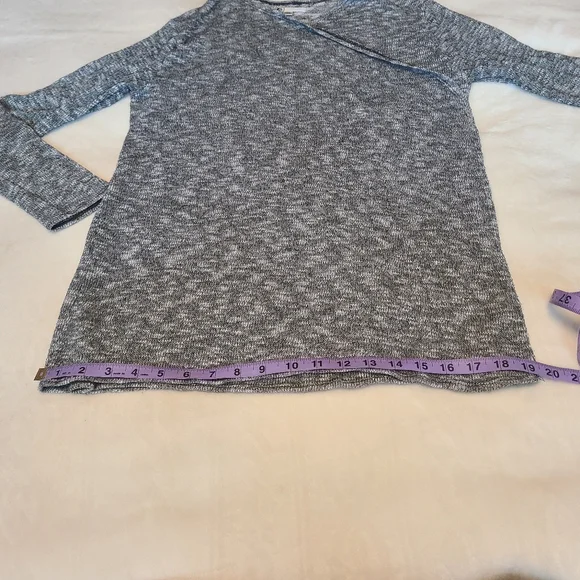 Volcom Cardigan - Picture 6 of 11